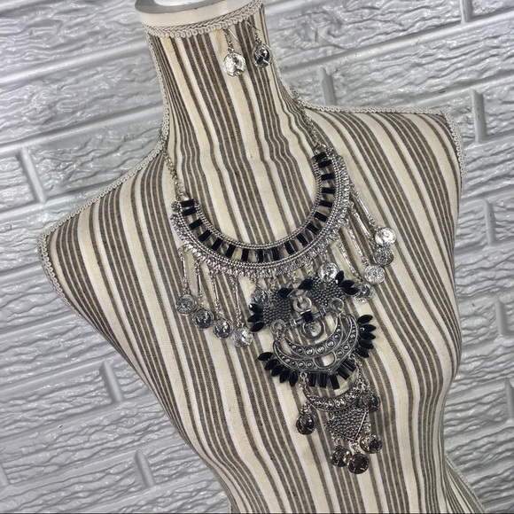 penelopejean Jewelry - Silver Boho Statement Necklace & Earrings Set